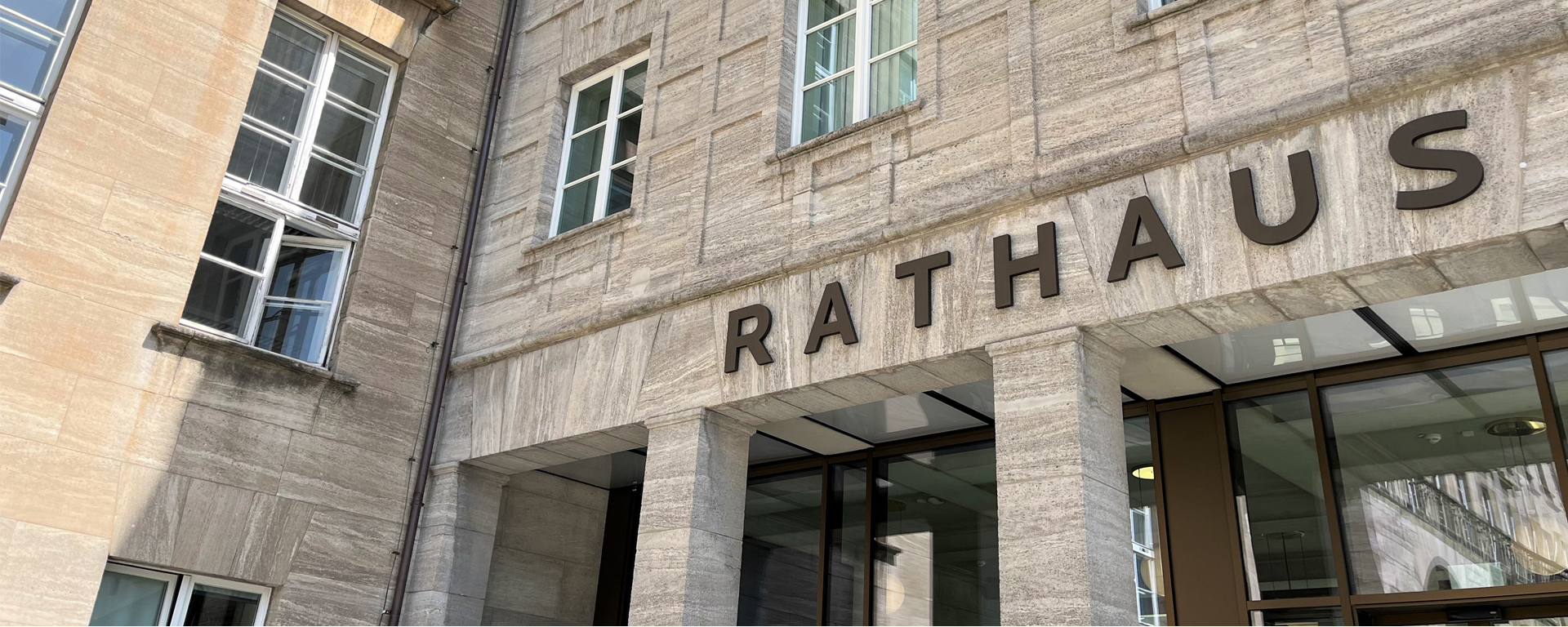 Irritiert von den Aussagen der Minderheitskoalition