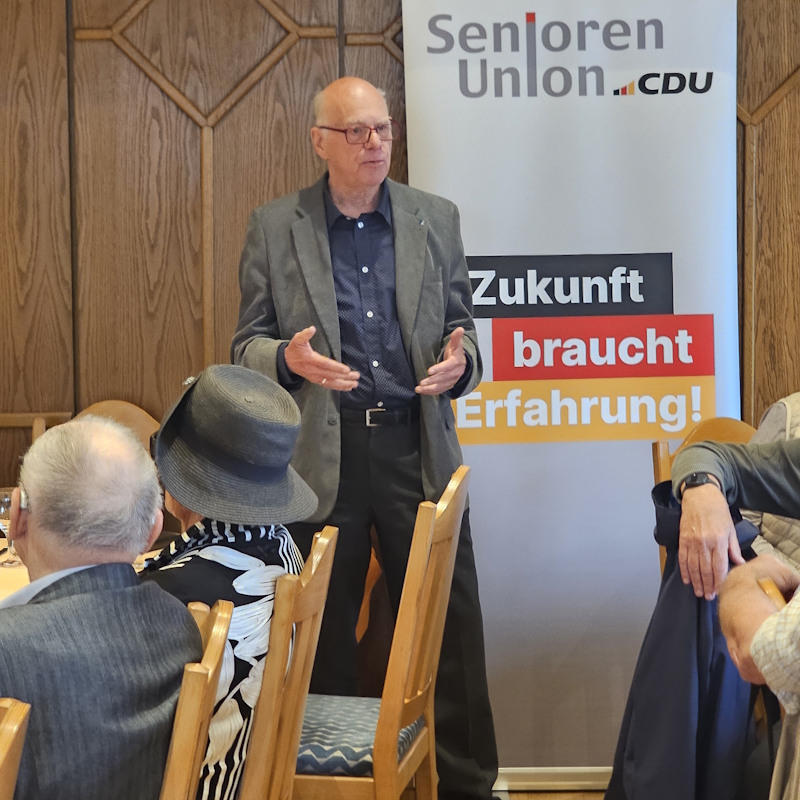 Prof. Dr. Norbert Lammert referiert beim diesj�hrigen Europa-Fr�hst�ck der Senioren Union